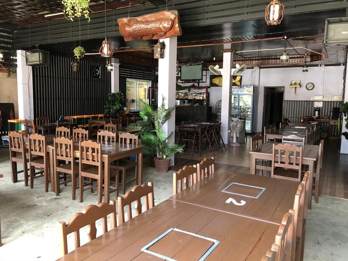Soutjai Guesthouse & Restaurant Vang Vieng Esterno foto